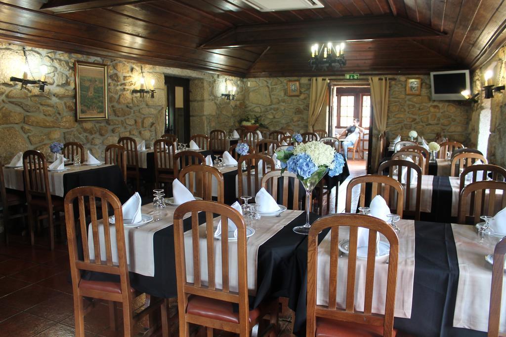 ホテル Restaurante Abba ポーヴォア・デ・ラニョゾ エクステリア 写真